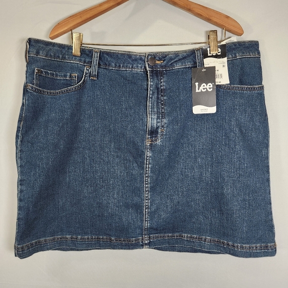 Lee Blue Midi Skort for Casual Work Size 22 - Picture 1 of 7
